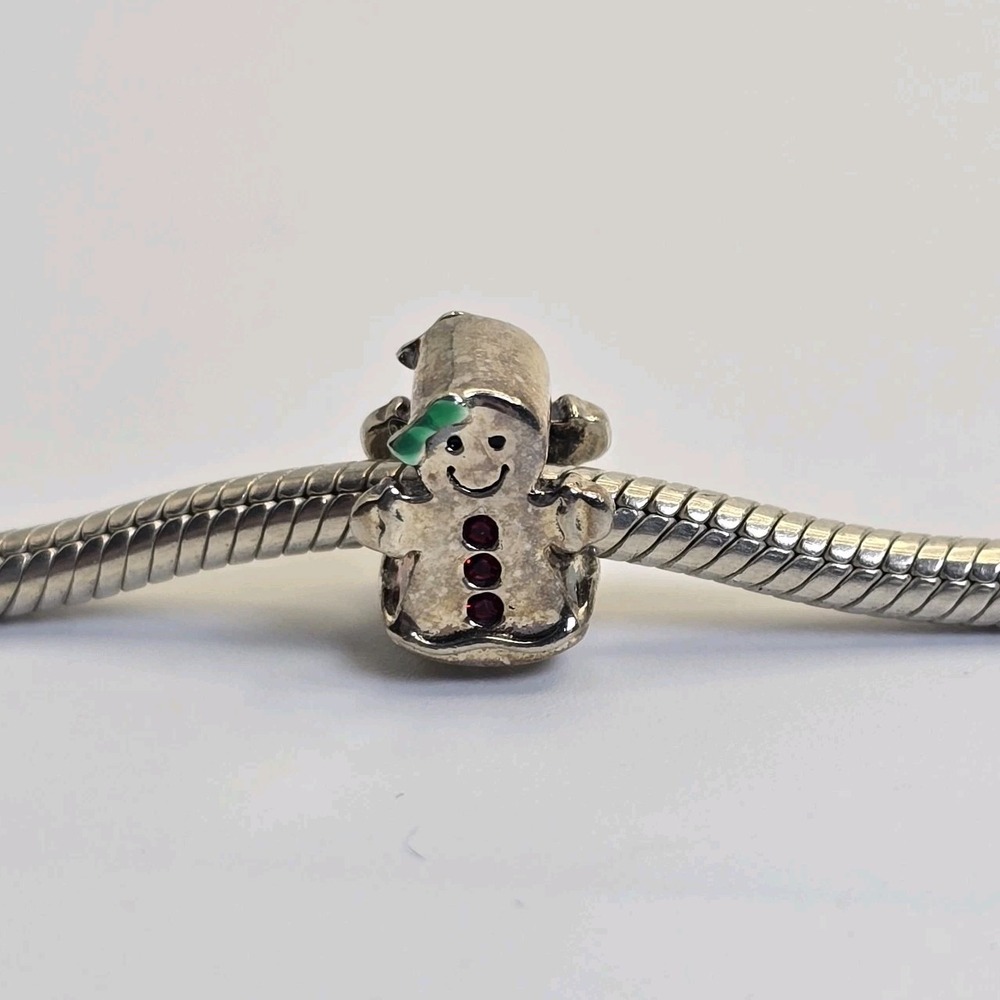 Authentic Chamilia 925 Sterling Silver Gingerbread Man Christmas Charm Bead - Picture 6 of 7